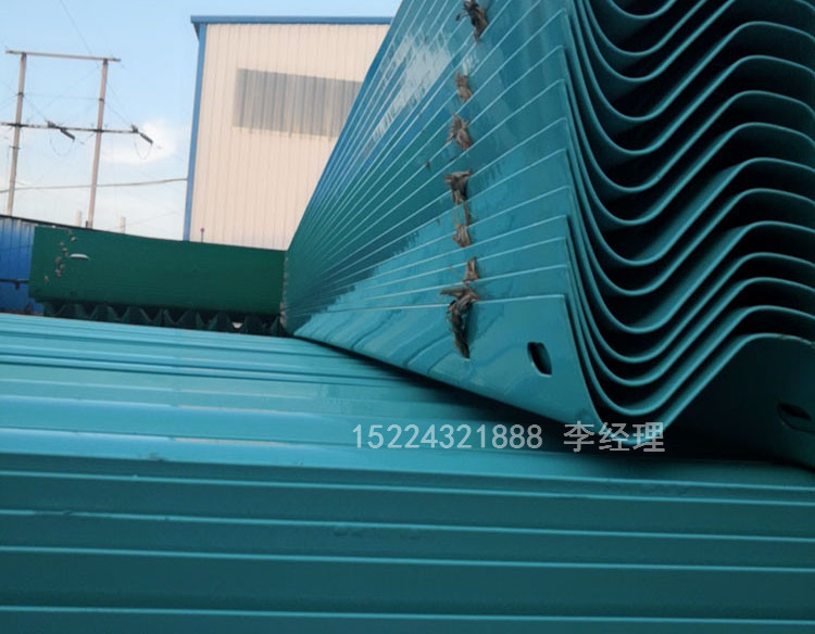 波形护栏板加工厂家